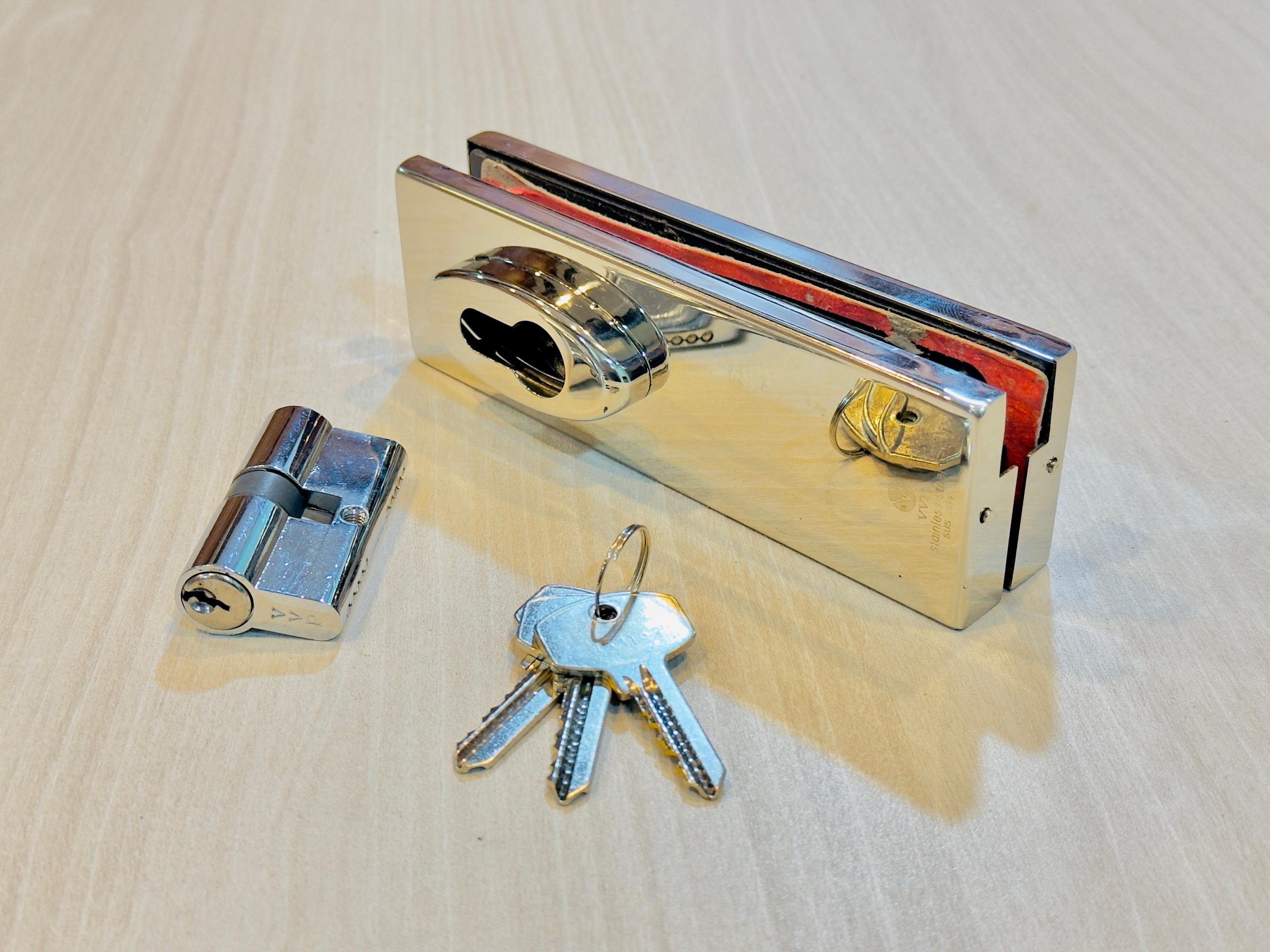 Door-lock-scaled